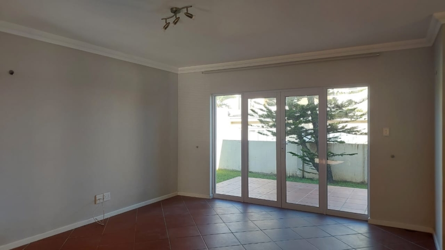 3 Bedroom Property for Sale in Gonubie North Eastern Cape